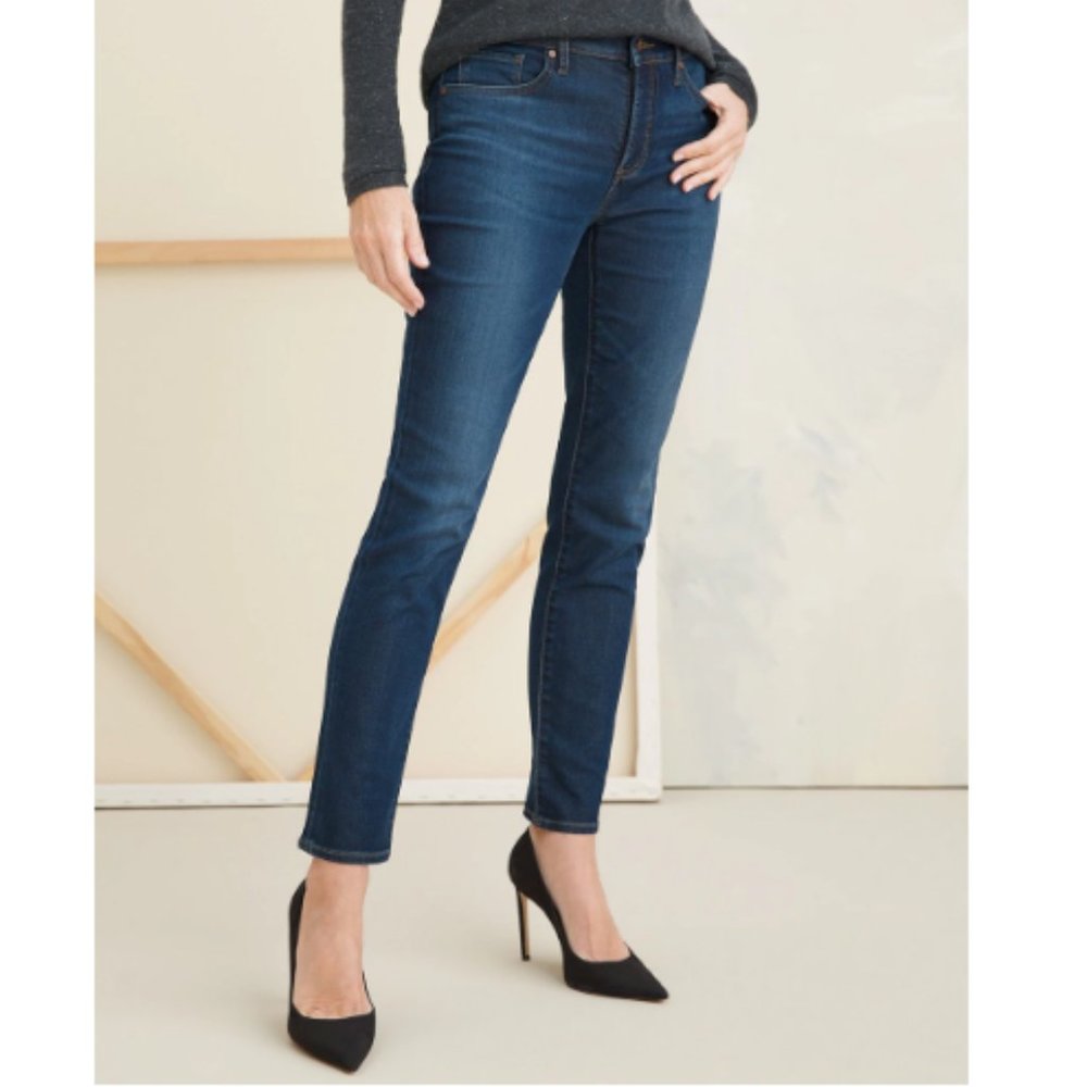 Chico's Women's So Slimming Low Rise Straight Leg Jeans